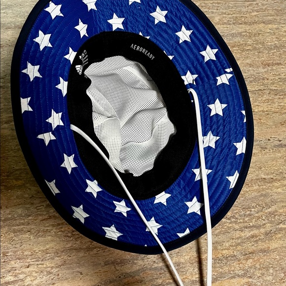 NWT Aero ready Adidas hat with strings - Picture 8 of 15